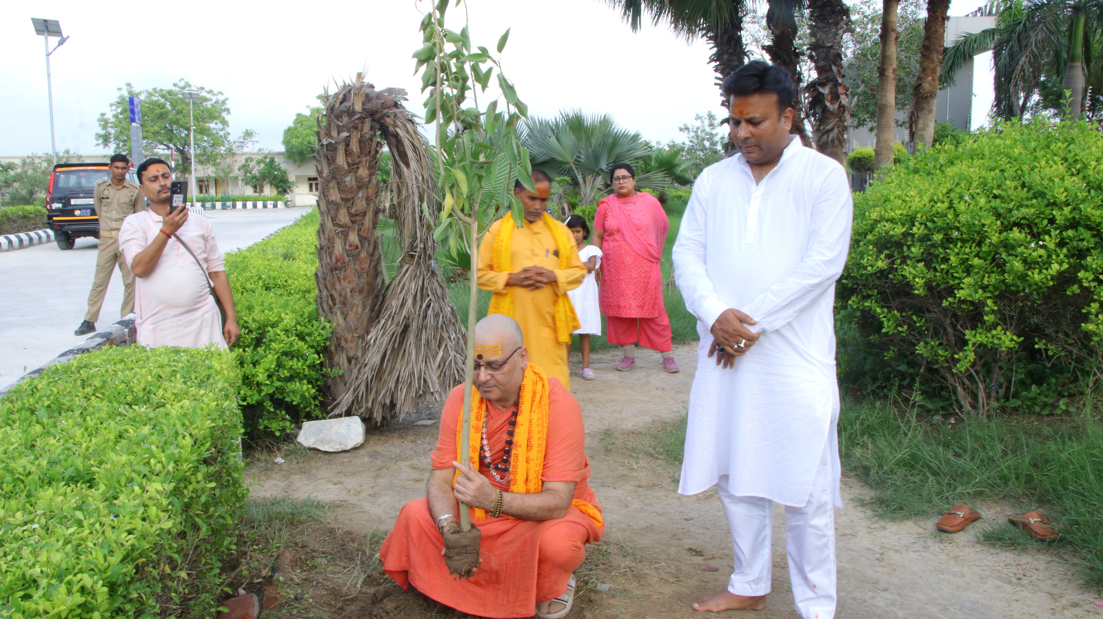 संस्कृति विवि में शुरू हुई जगद्गुरु शंकराचार्य की चातुर्मास व्रत व्यास पूजा
