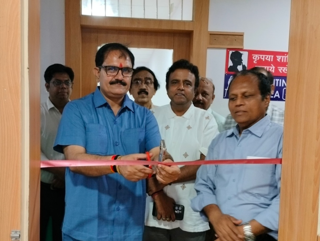 केएम अस्पताल में हुआ “यूथ क्लिनिक’’ का उद्घाटन   केएम : युवकों के लिए अब उपलब्ध ‘यूथ क्लिनिक’  9 से 19 साल तक के युवक-युवतियां की स्वास्थ्य समस्याएं दूर करेगा अब केएम अस्पताल