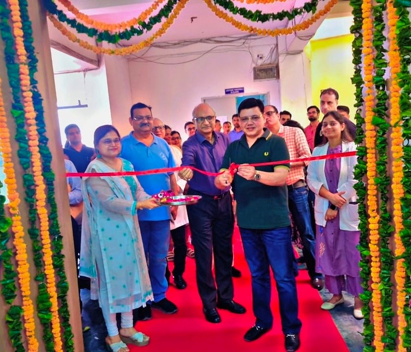 छात्र-छात्राओं को मिलेगी उच्च क्वालिटी की चिकित्सा शिक्षा चेयरमैन मनोज अग्रवाल ने भावी योजनाओं पर डाला प्रकाश के.डी. मेडिकल कॉलेज में मॉर्डन लेक्चर थिएटर का शुभारम्भ