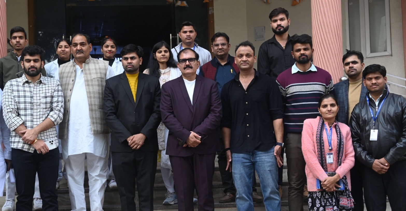 एसएम कालेज ऑफ वेटरिनरी साइंस एंड एनीमल रिसर्च छात्र-छात्राओं ने पाये सफलता के मंत्र  इंसान की पॉजिटिव सोच ही सफलता की कुंजी : कुलाधिपति